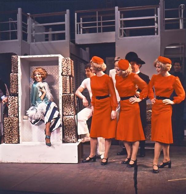 Marion Montgomery and the cast of Anything Goes, London