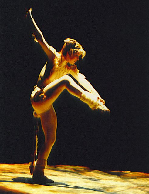 Finola Hughes as Victoria, the White Cat, in Cats, London