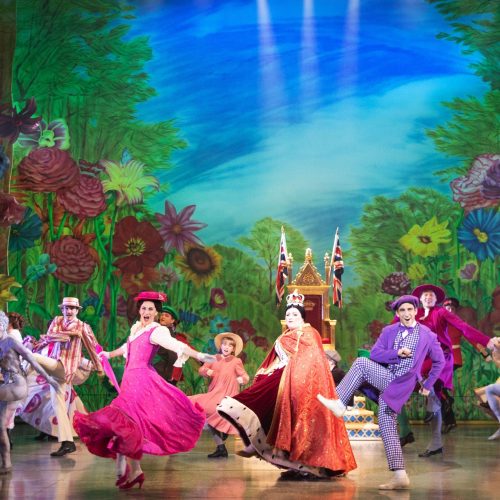 Mary Poppins UK & Ireland Tour. Photo by Danny Kaan