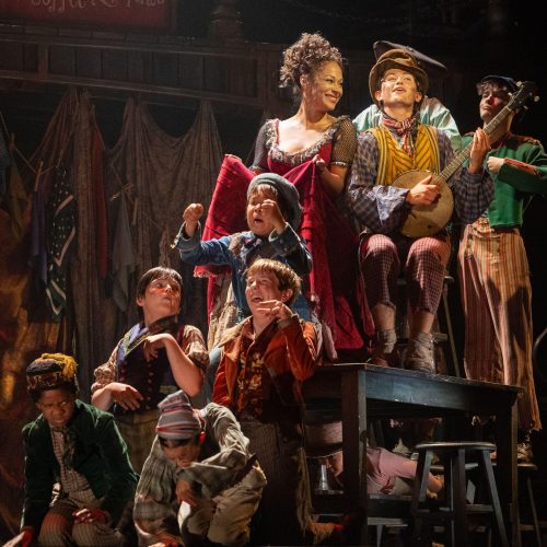 Oliver! Photography by Johan Persson